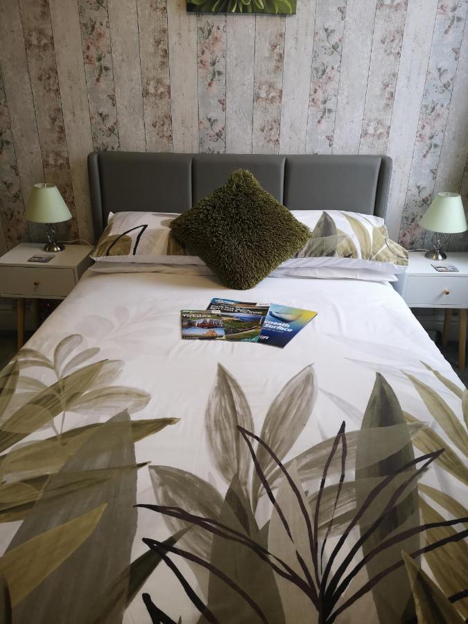 The Phoenix Guest House Scarborough Luaran gambar